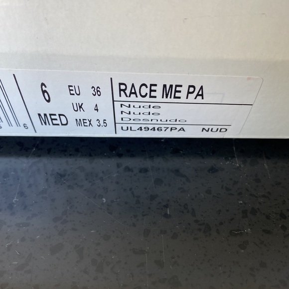 NIB ultra stiletto platform sandals - Picture 6 of 7